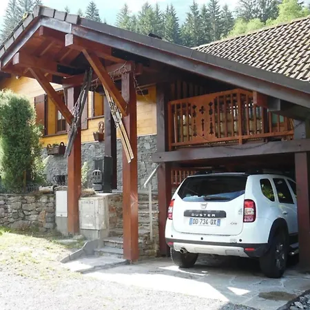 Chalet Spacious With Garden Chamonix