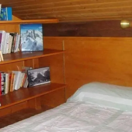 Spacious With Garden Chalet
